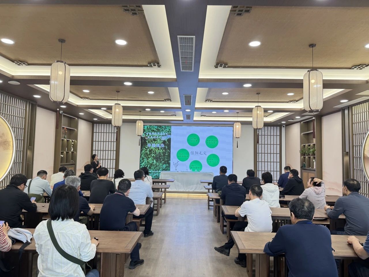 6 河南省委党校.jpg