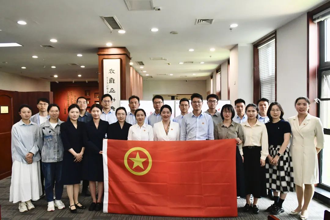 五四青年节活动2.jpg 五四青年节活动2.jpg