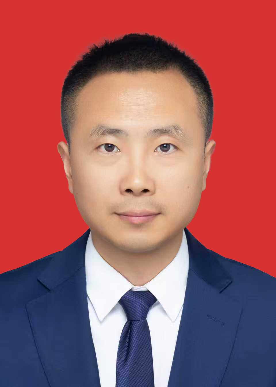 梁鹏帅.jpg 梁鹏帅.jpg