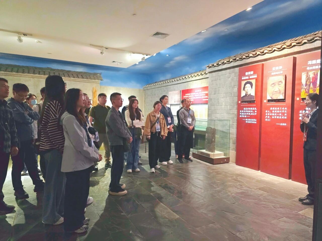 7豫东南高新区科级干部和国企骨干学习贯彻党的二十届四中全会精神培训班.jpg